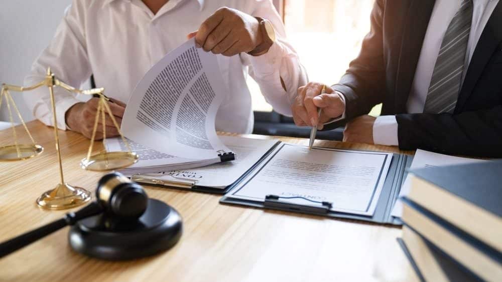 Assurez-vous d’être conseillé par un fiscaliste dans votre futur pays
