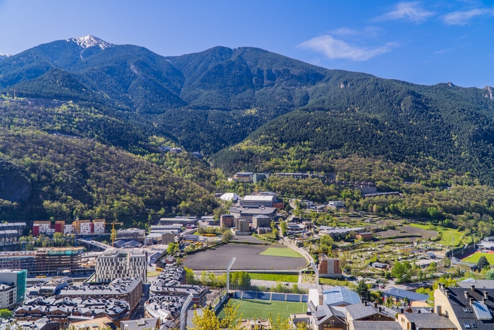 les avantages de vivre en Andorre